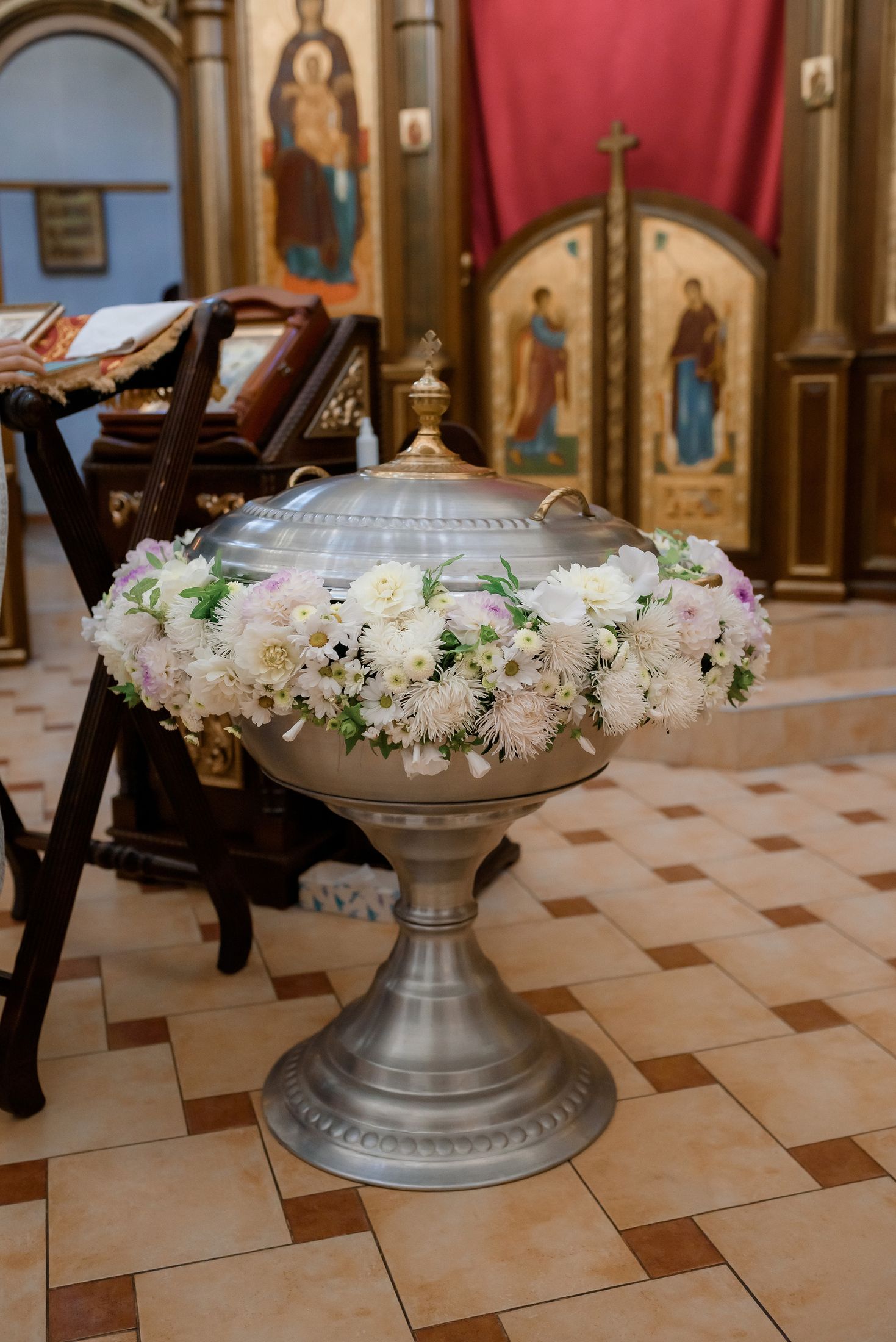 Хрещення Ельдара. Ірпінь. Храм священномученика Володимира (ЦП) — Таїнство хрещення та вінчання #16