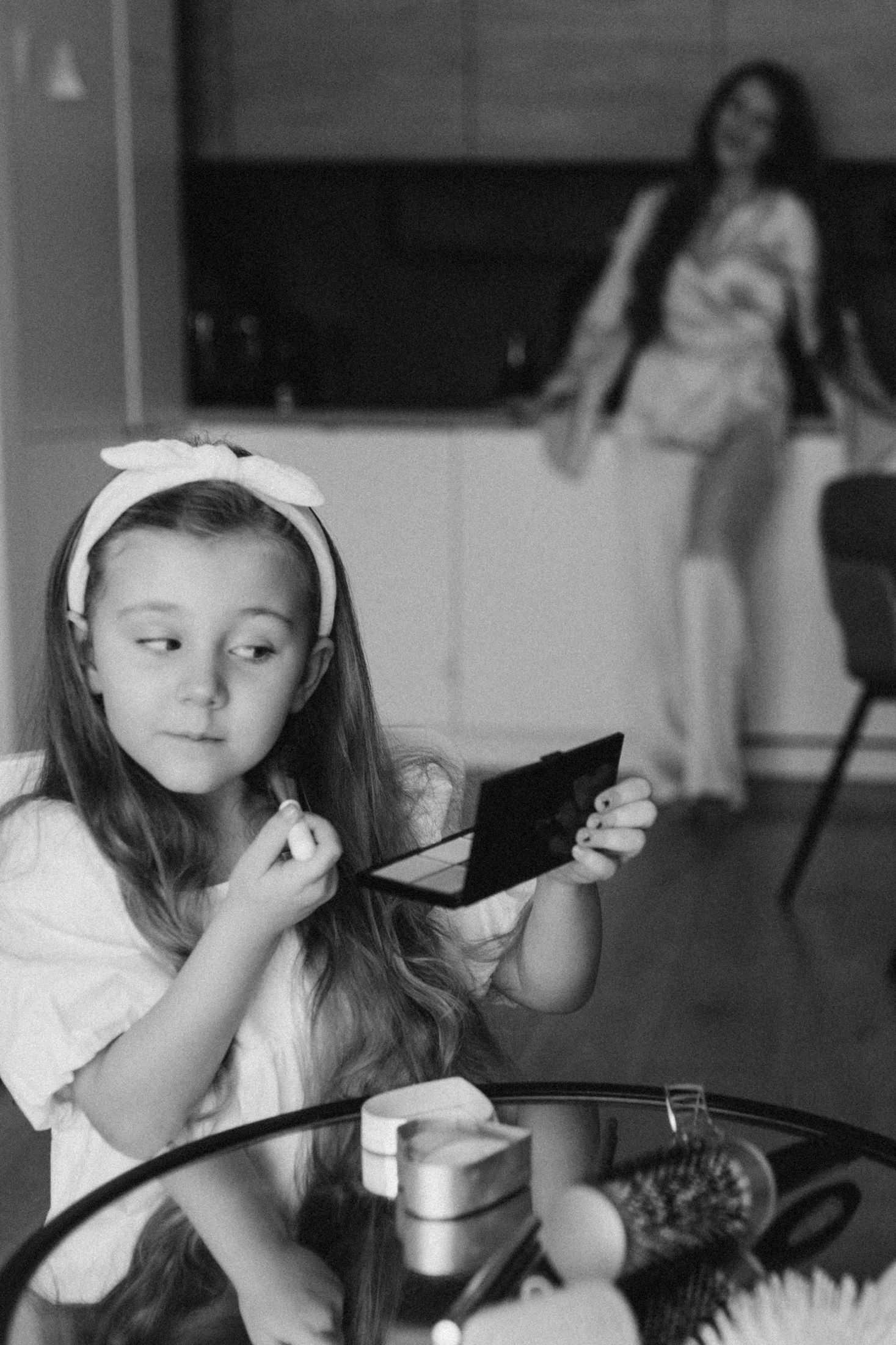 Olenka i Polia — Family #20