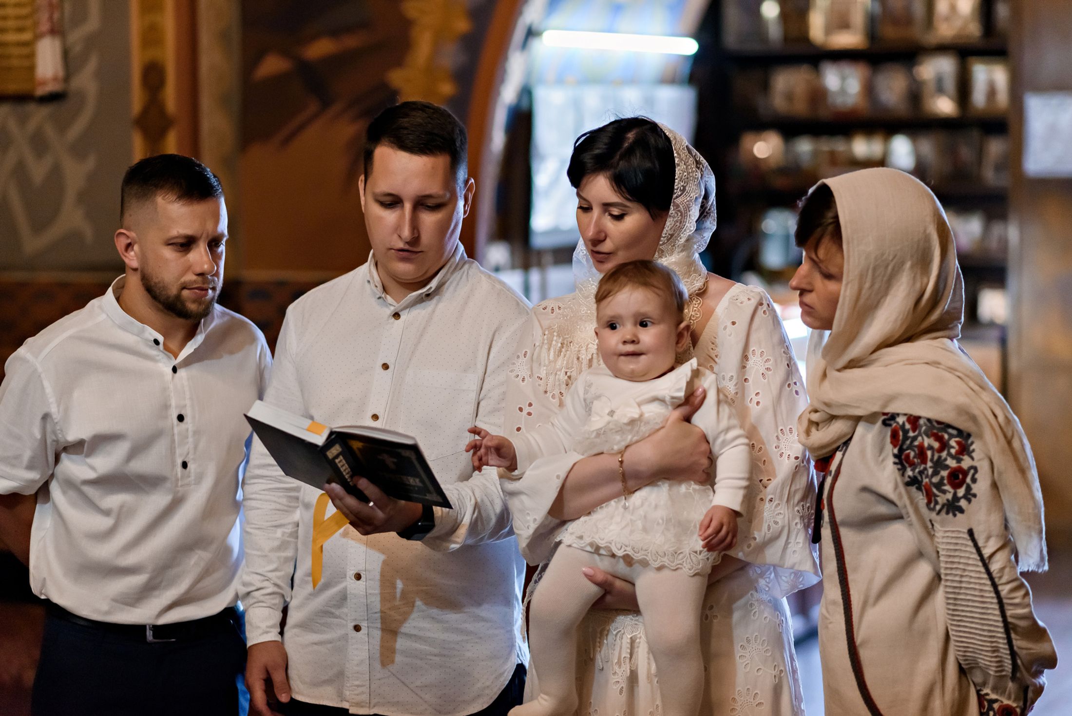 Хрещення Даринки. Храм Успіння Пресвятої Богородиці (Пирогоща) — Таїнство хрещення та вінчання #46
