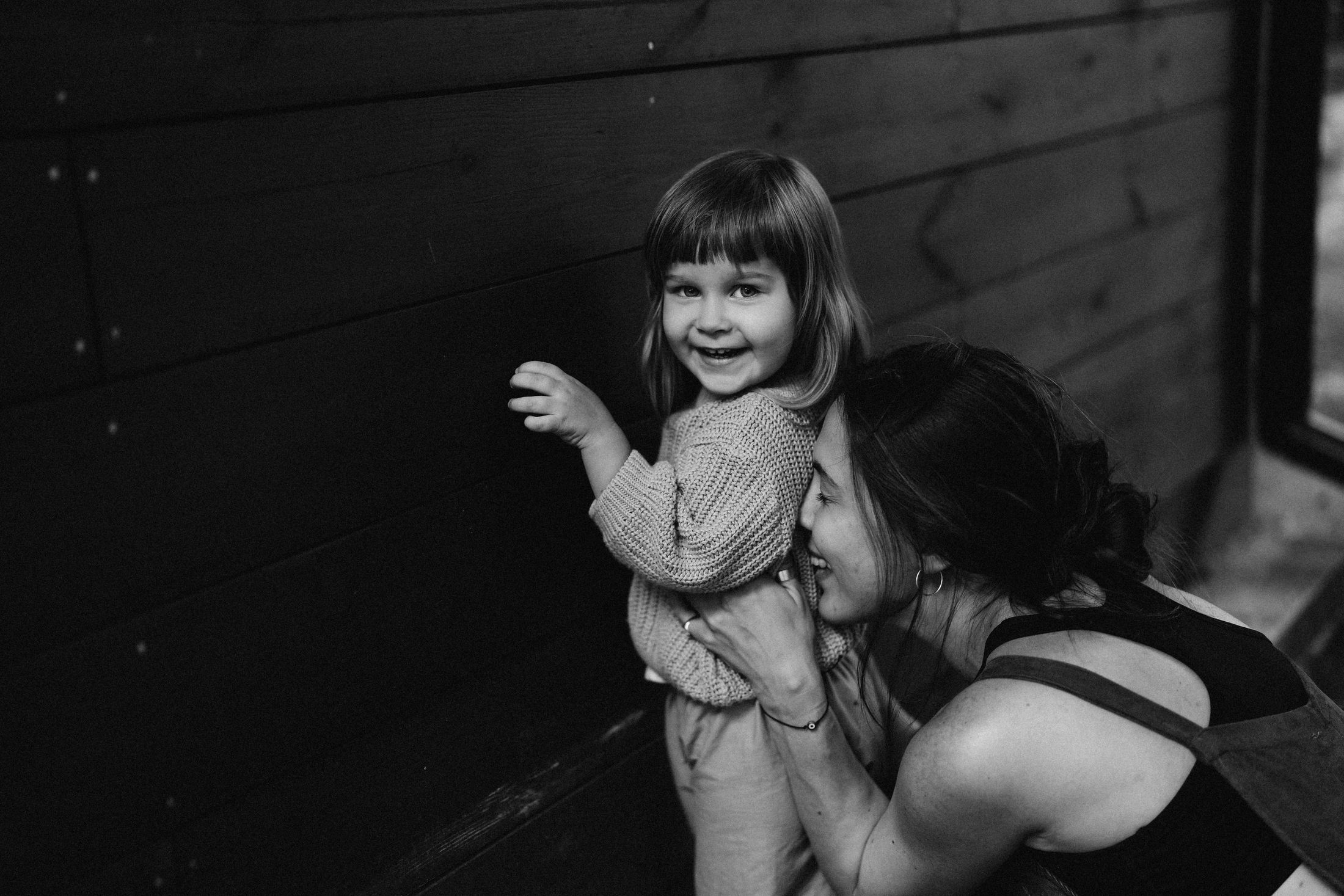 Mom with her little daughters — Wedding/Love story/Family #88