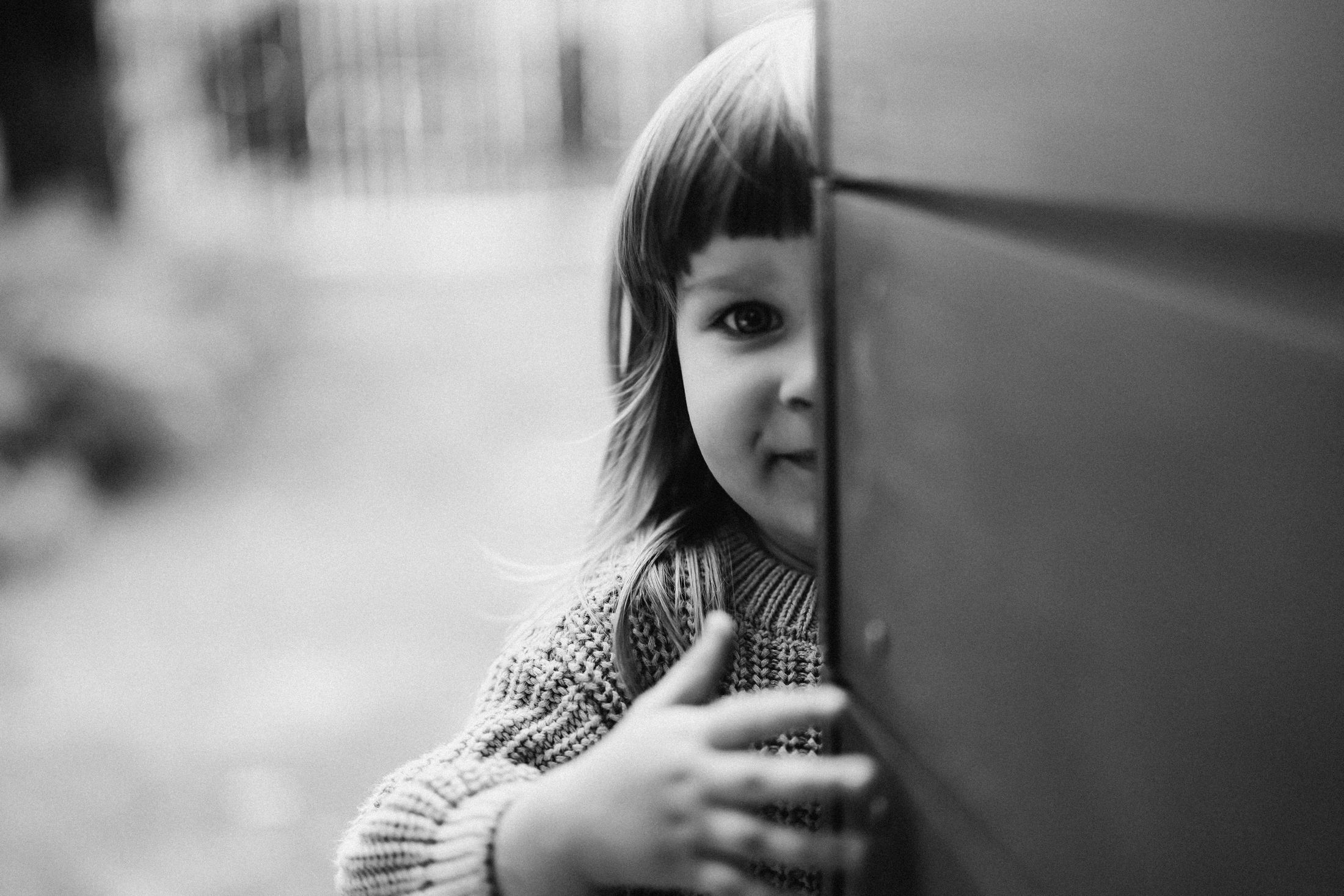 Mom with her little daughters — Wedding/Love story/Family #77