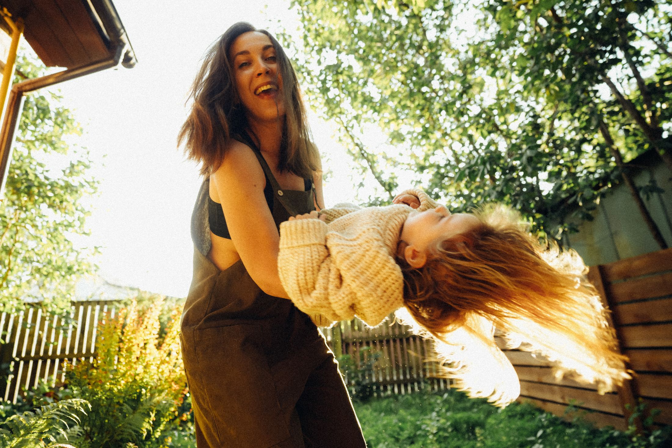 Mom with her little daughters — Wedding/Love story/Family #48