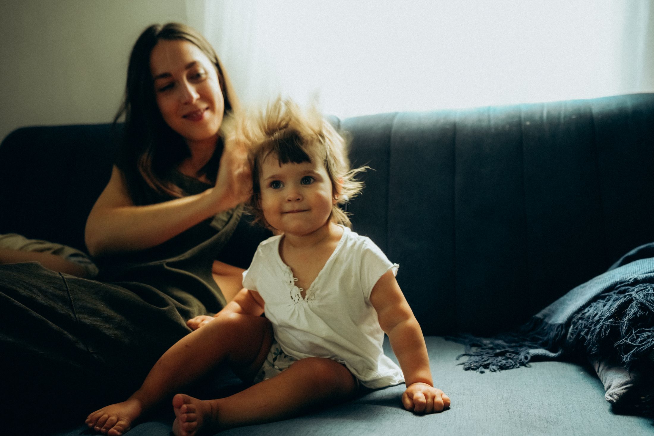 Mom with her little daughters — Wedding/Love story/Family #3