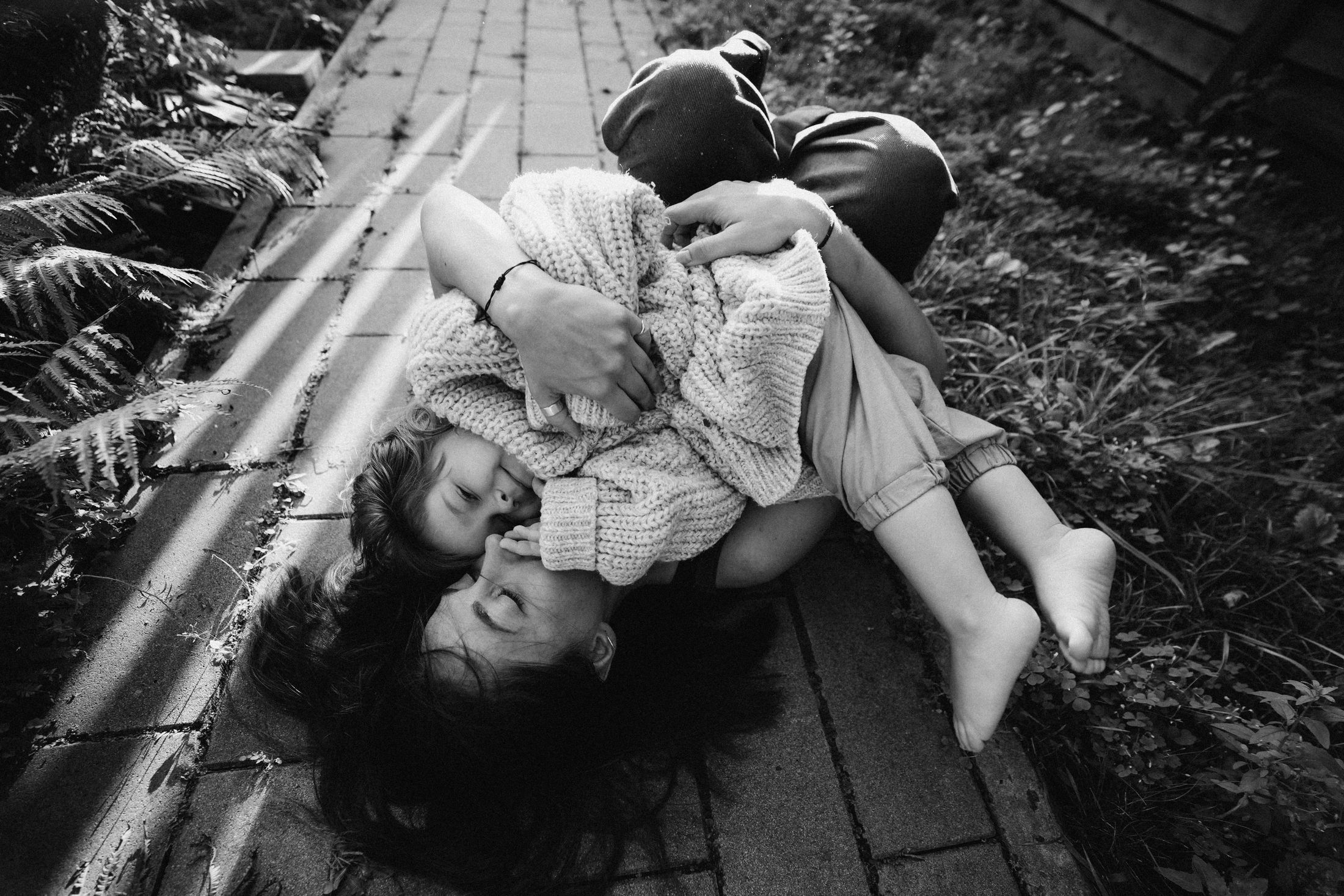 Mom with her little daughters — Wedding/Love story/Family #53