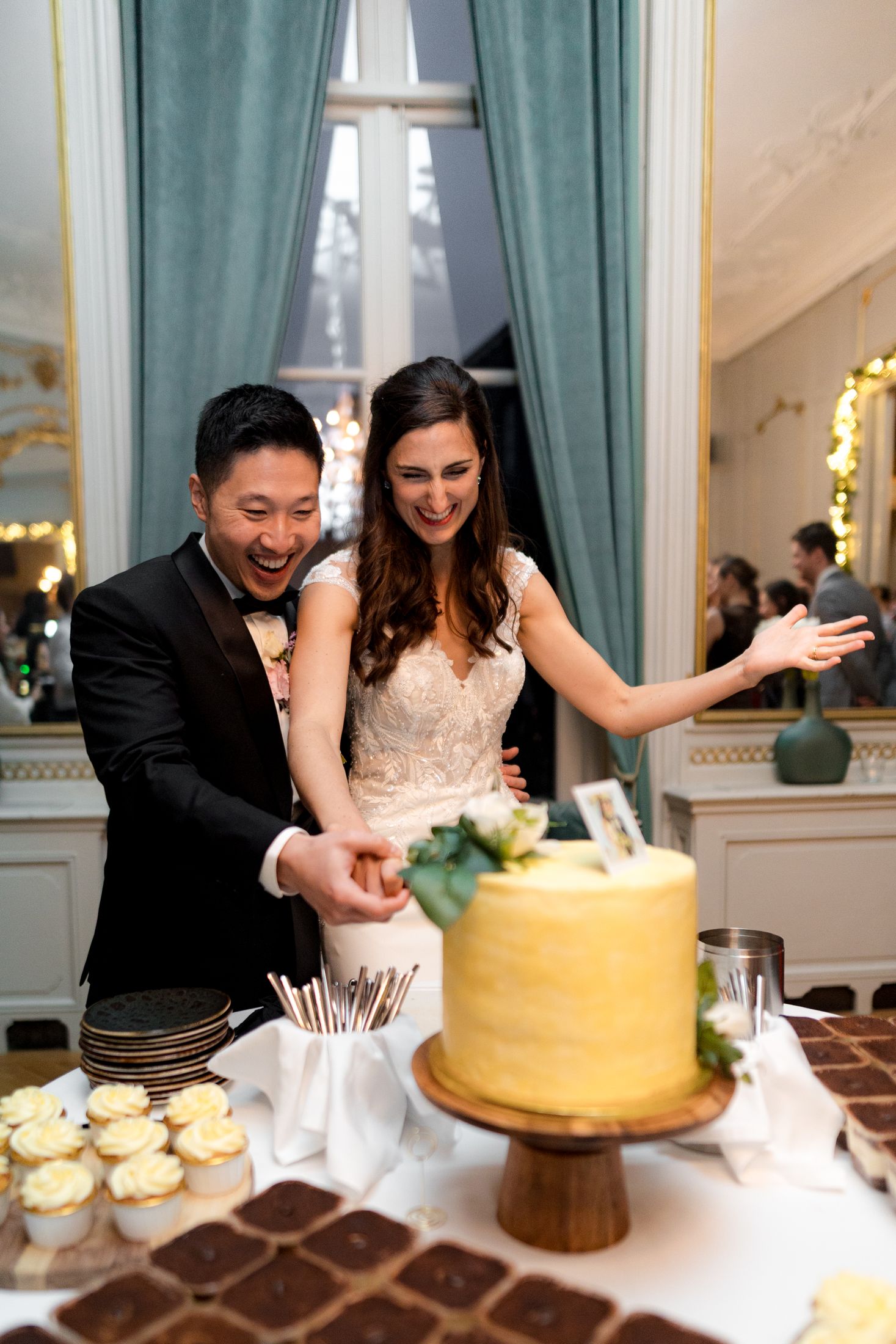 Rachel & Ronald #101