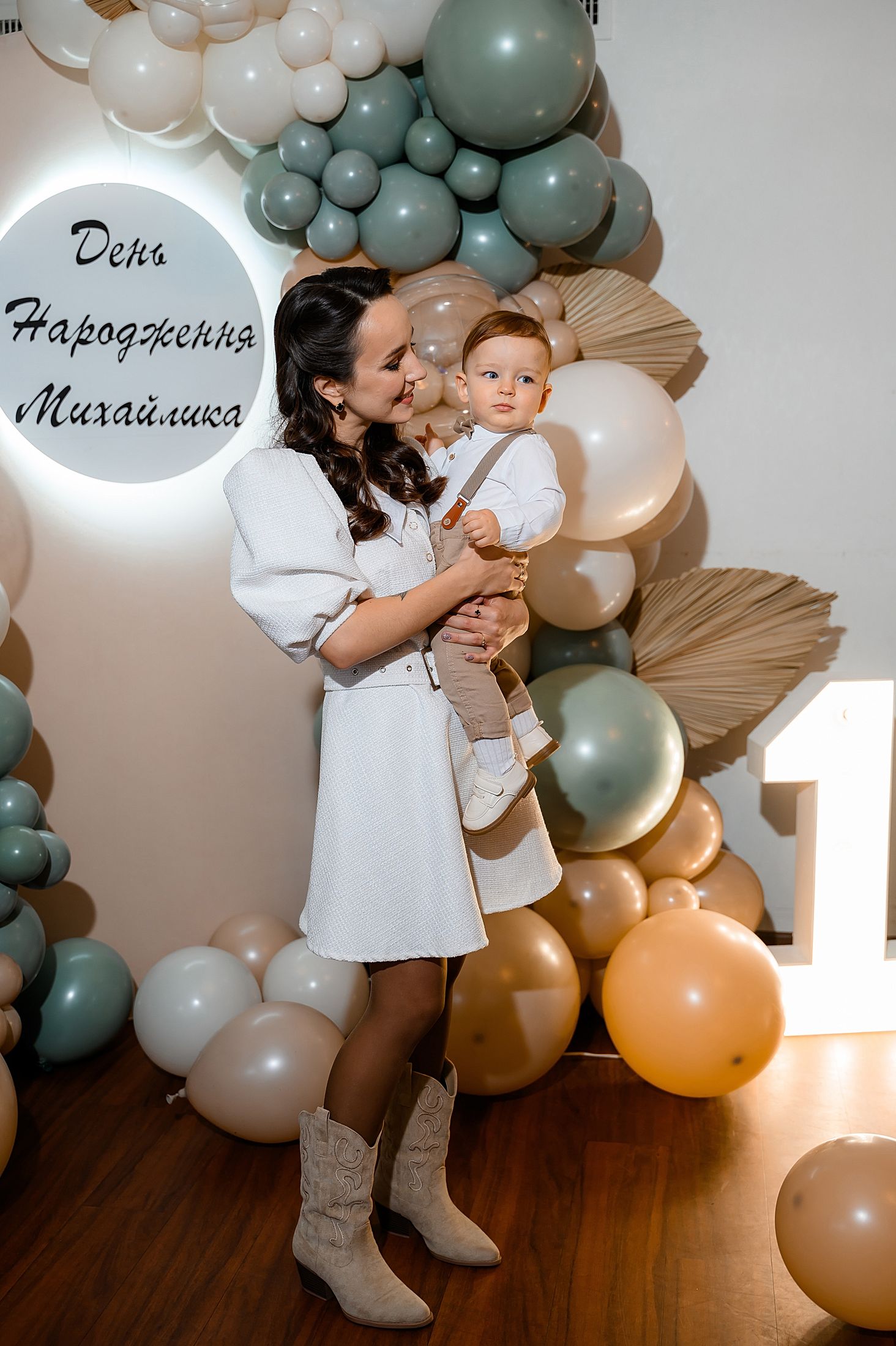 Михайлику 1 рік — Зйомка на бенкеті #26
