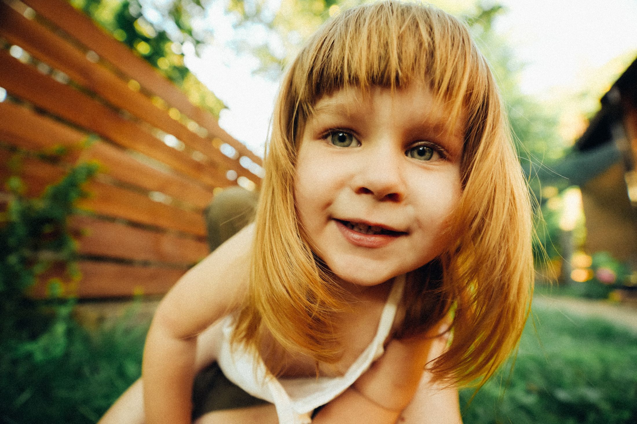 Mom with her little daughters — Wedding/Love story/Family #59