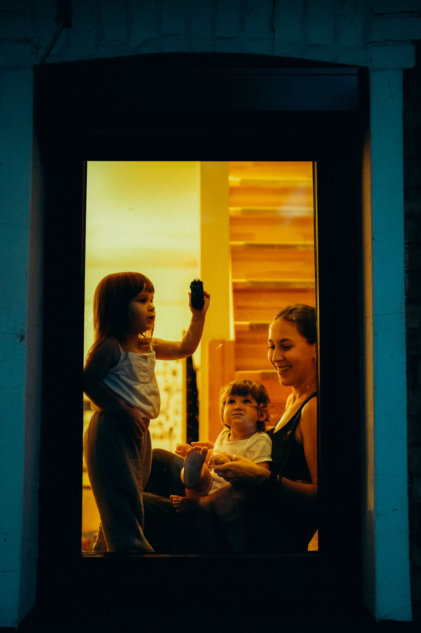 Mom with her little daughters — Wedding/Love story/Family #114